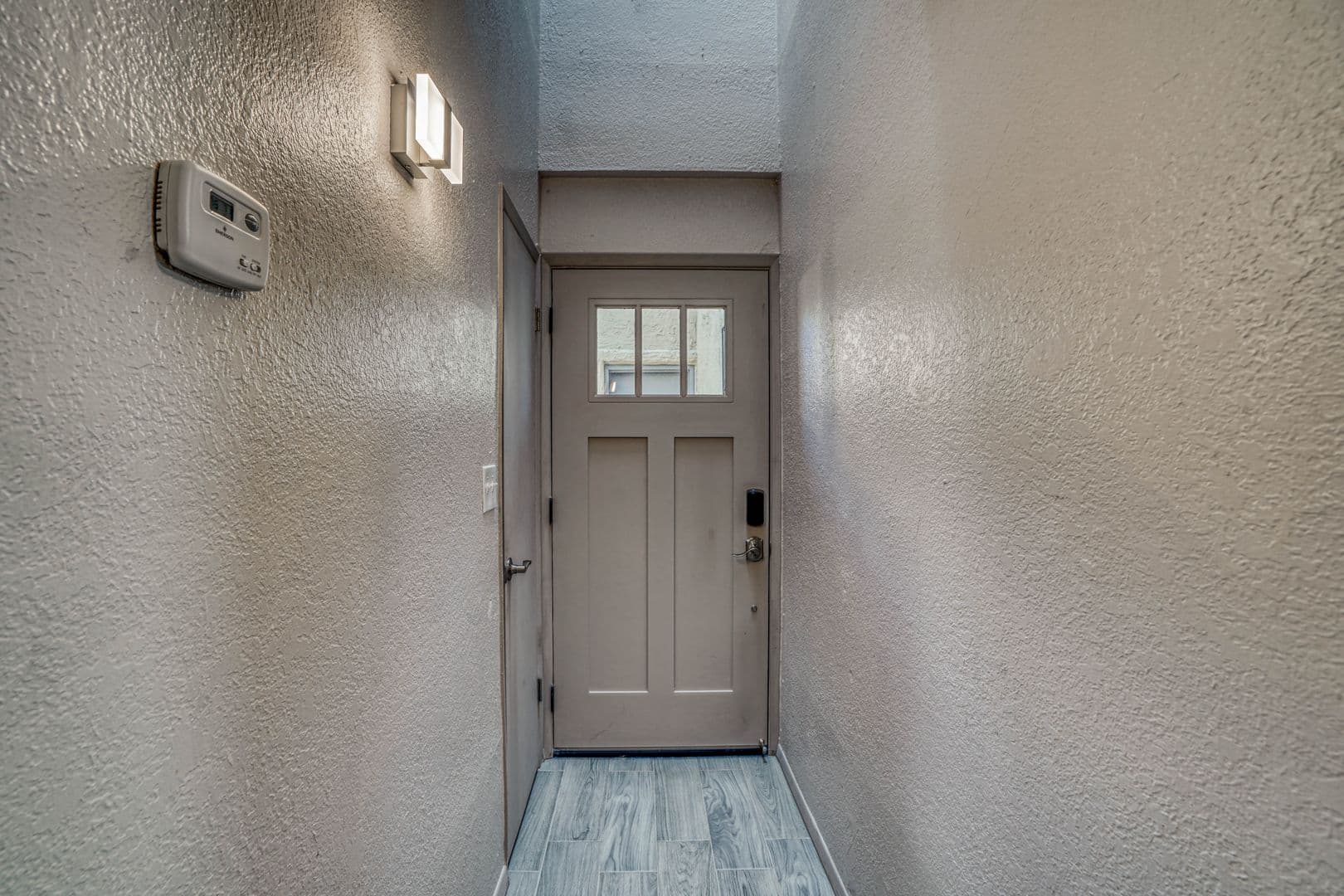 El Paso Townhome: 311 Zenith Dr.