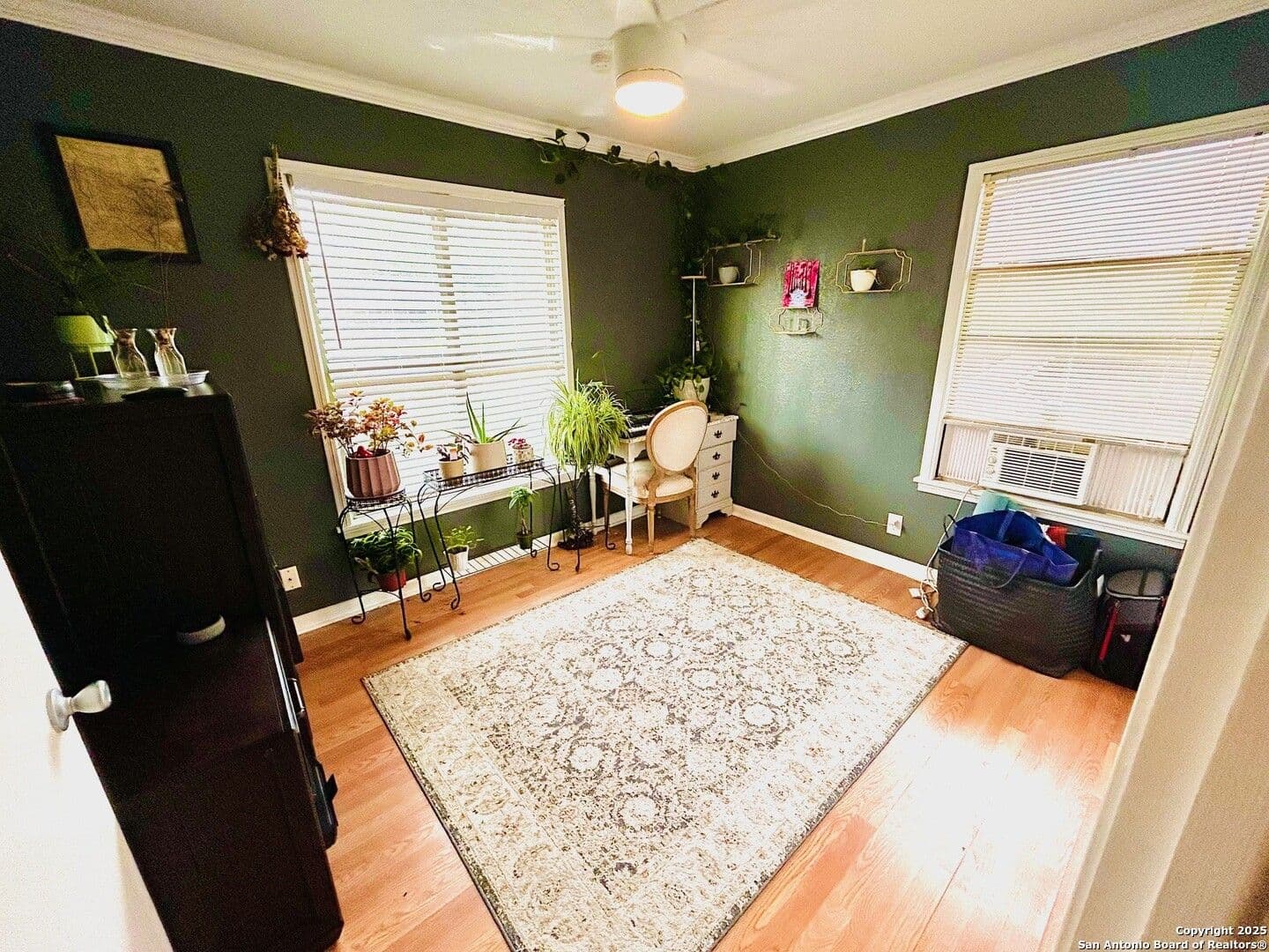 San Antonio Apartment: 122 Hartford Ave.