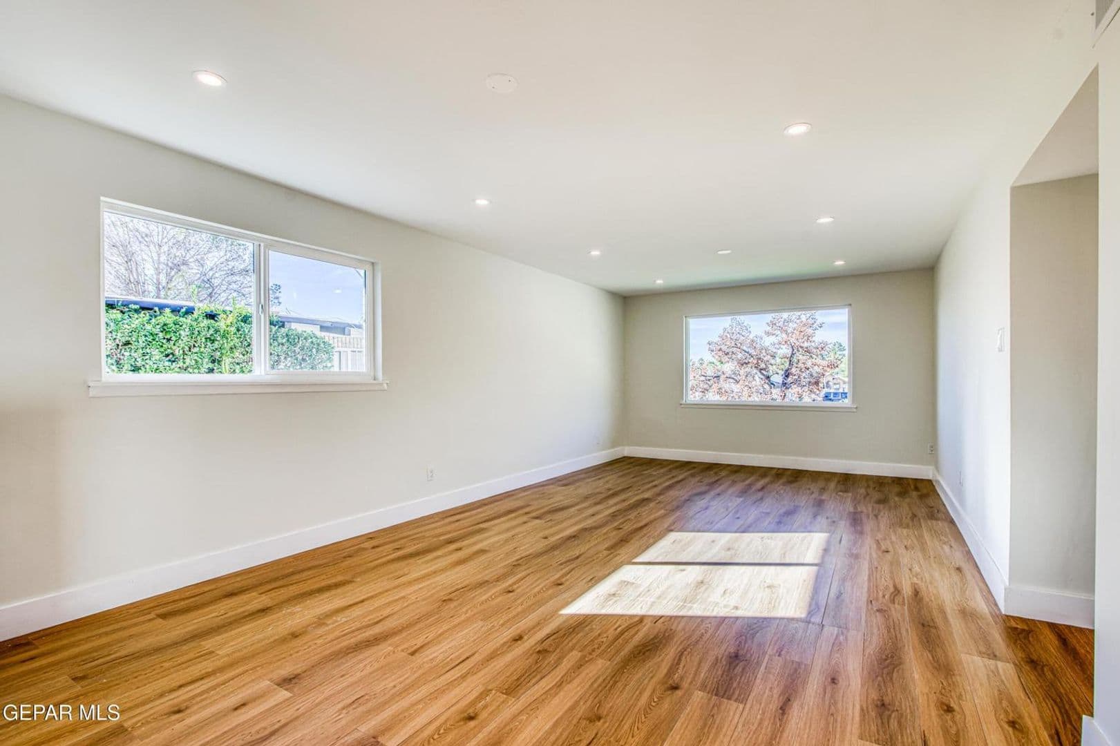 El Paso House: 1210 La Cruz Dr
