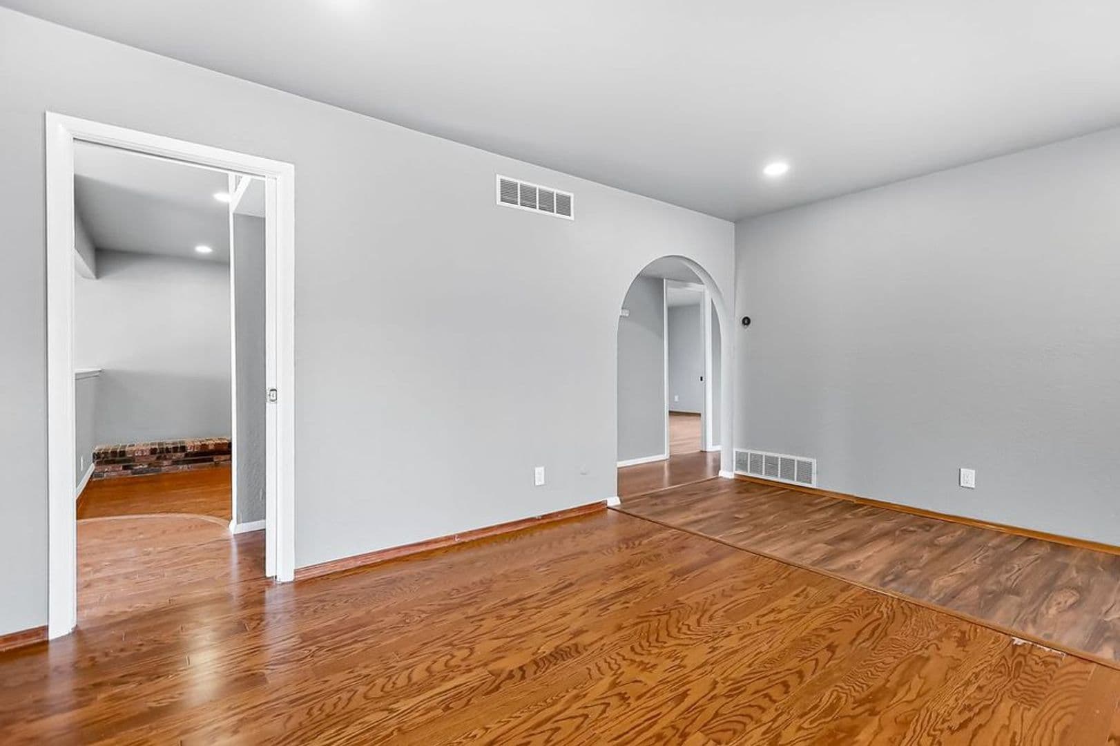 Horizon City House: 17001  Darrington Rd.