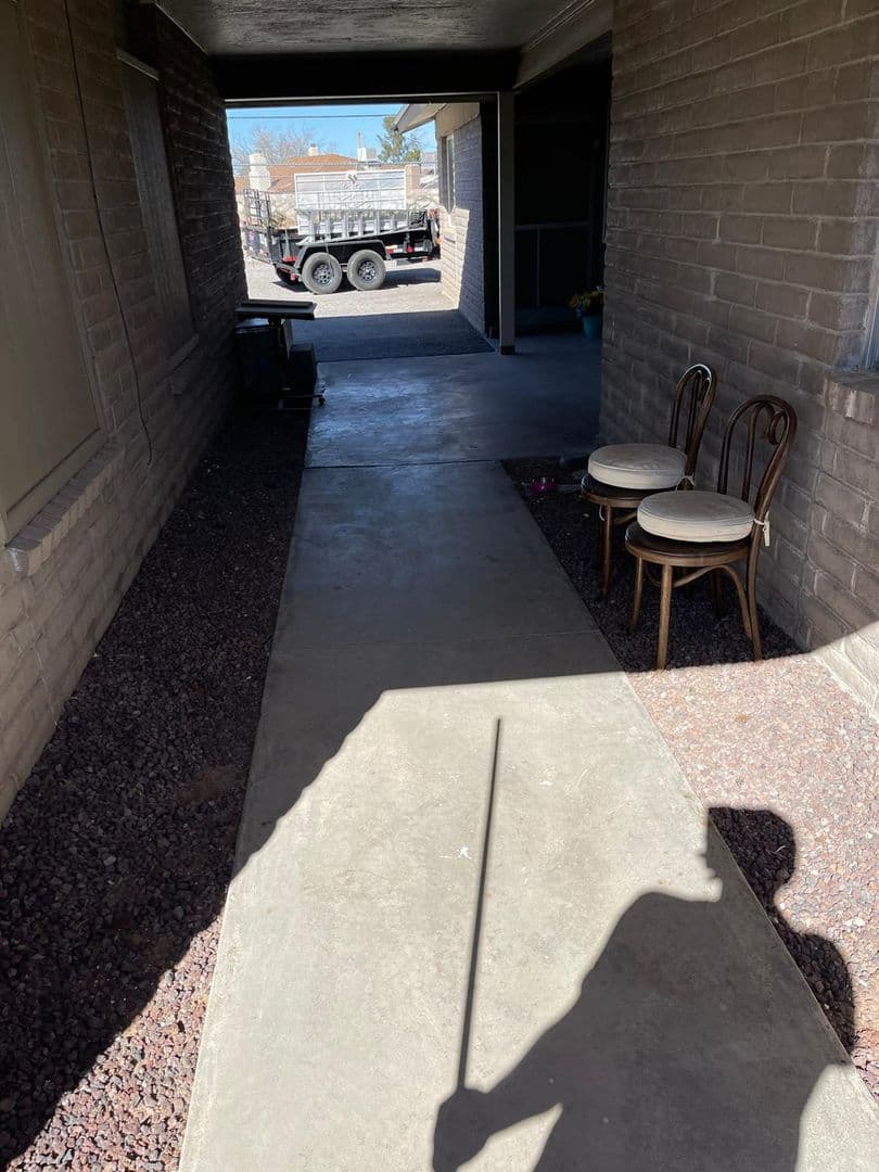 El Paso Apartment: 4555 Sun Valley Dr.
