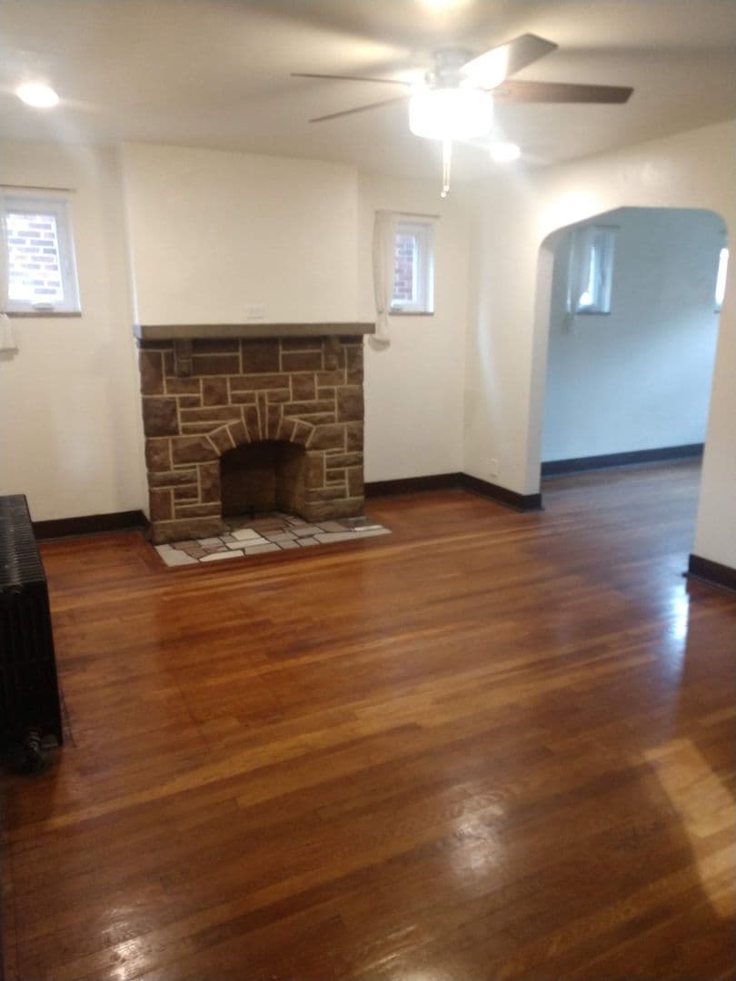 Pittsburgh House: 239 40th Street