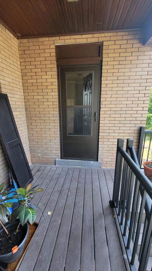 Pittsburgh Apartment: 226 Sunnyland Avenue