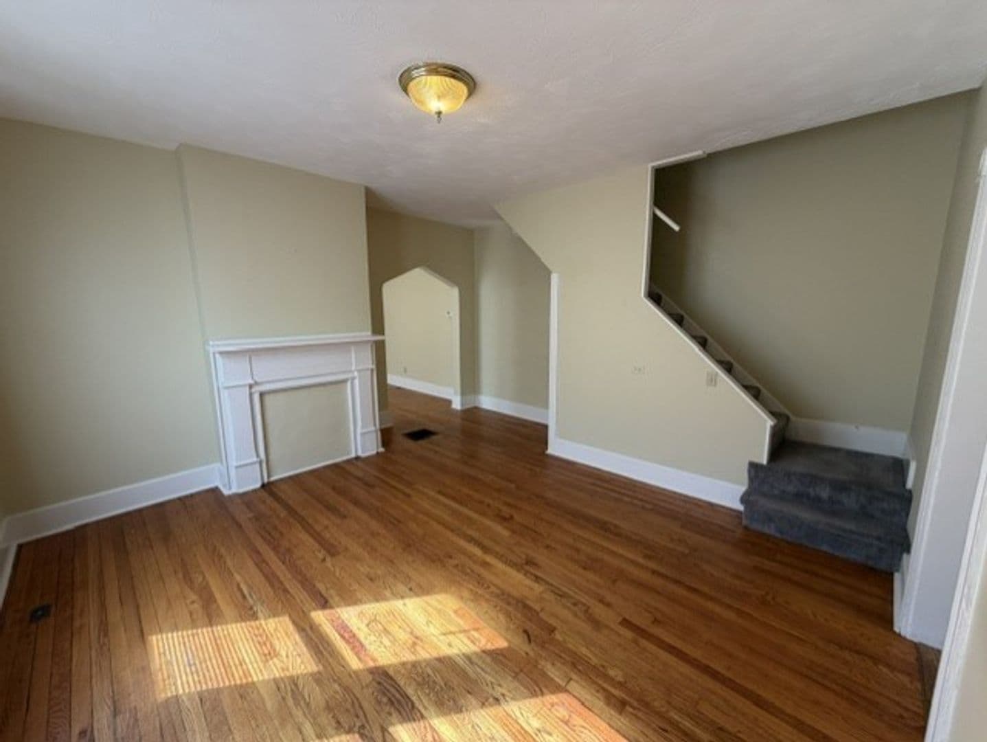 Carnegie House: 1 Summit Street