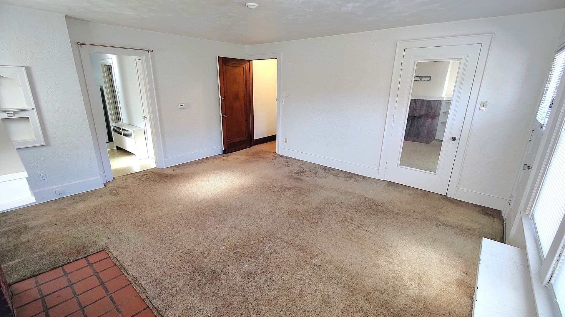 Pittsburgh Apartment: 4075 Brandon Rd