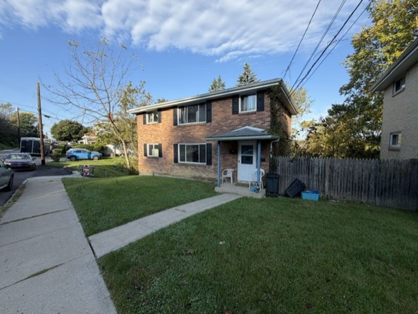 Pittsburgh Apartment: 50 Sceneridge Avenue