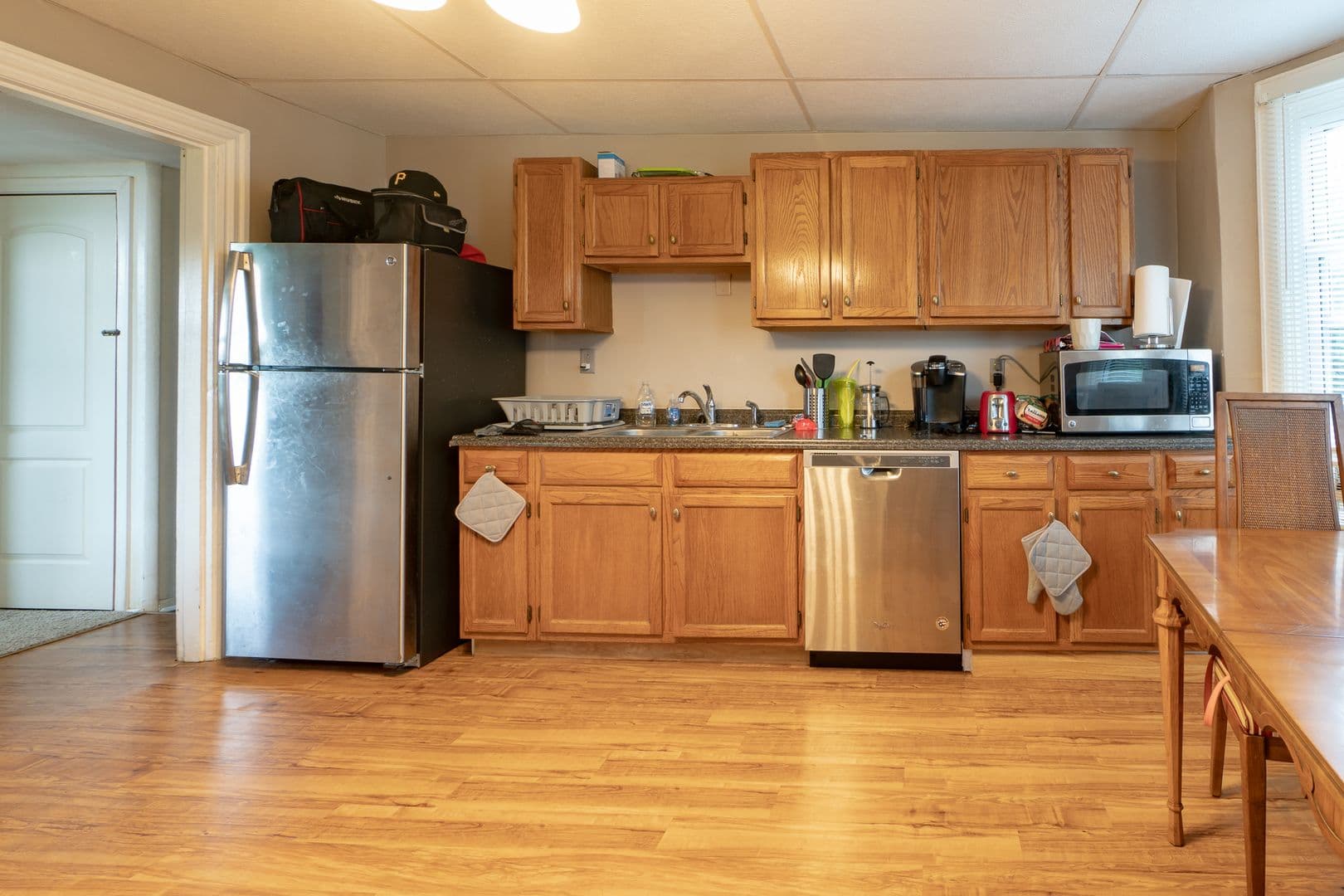 Carnegie Apartment: 405 Grant Avenue