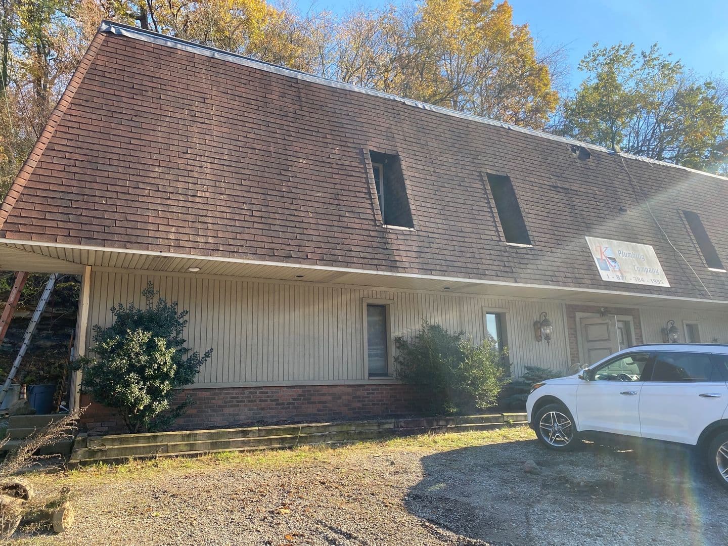Pittsburgh House: 1338 Streets Run Road #1
