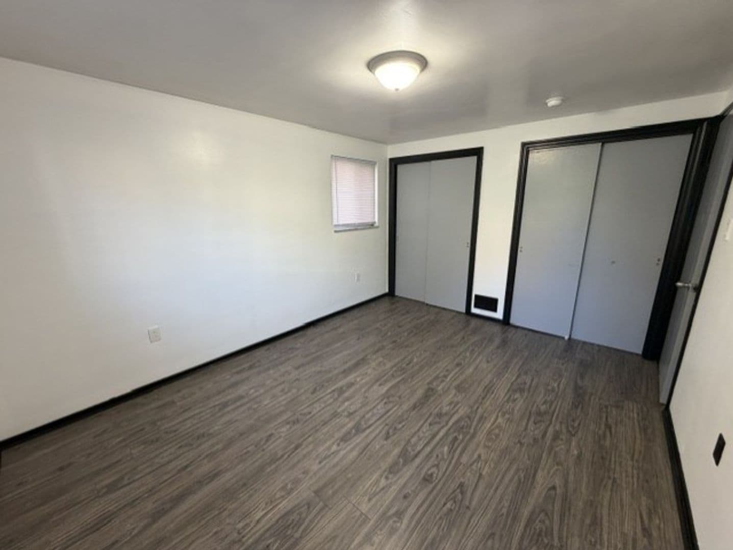 Pittsburgh Apartment: 114 Van Wyck Avenue