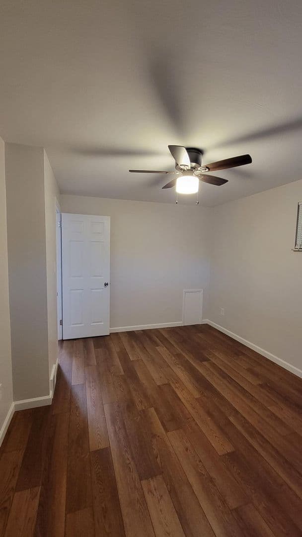West Mifflin House: 4648 Bowes Avenue