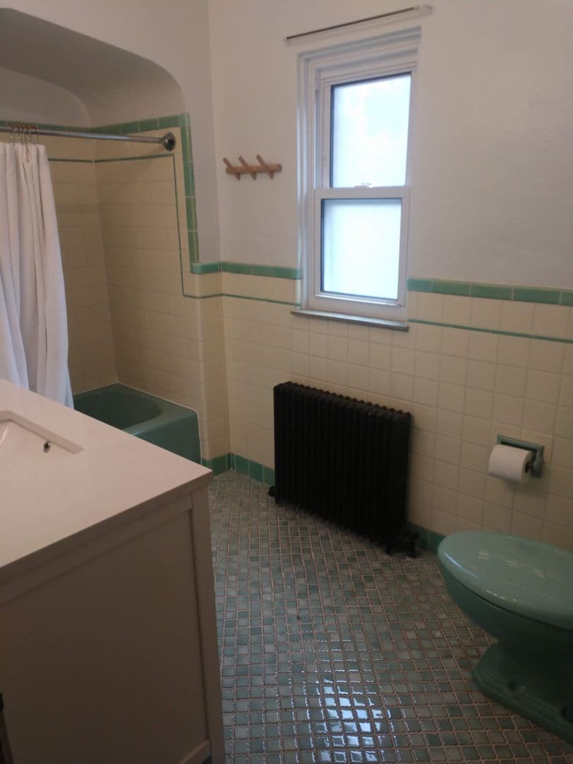 Pittsburgh House: 239 40th Street