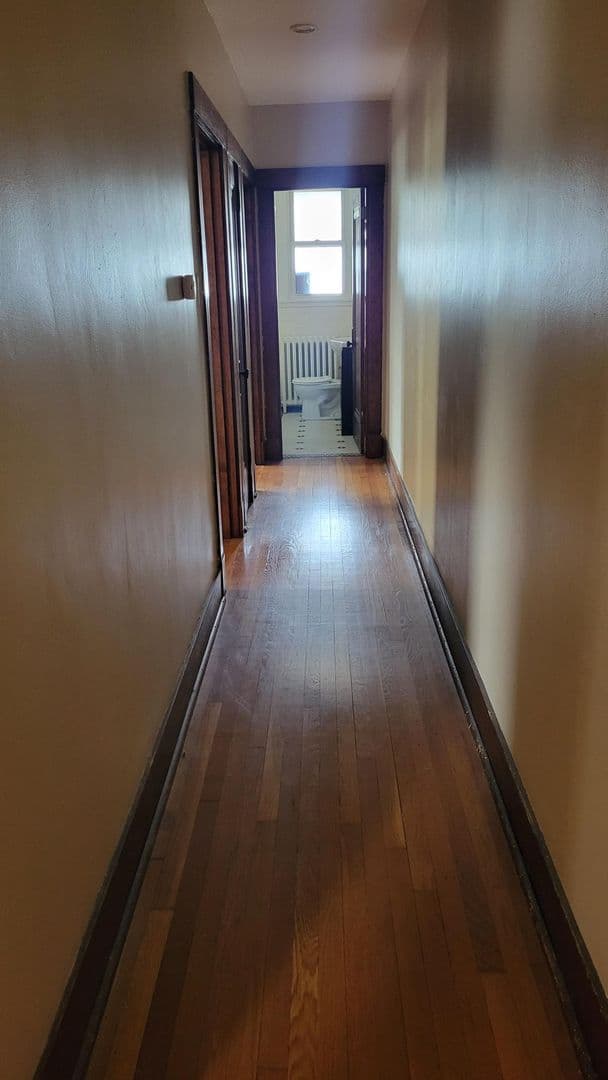 Pittsburgh Apartment: 226 Sunnyland Avenue