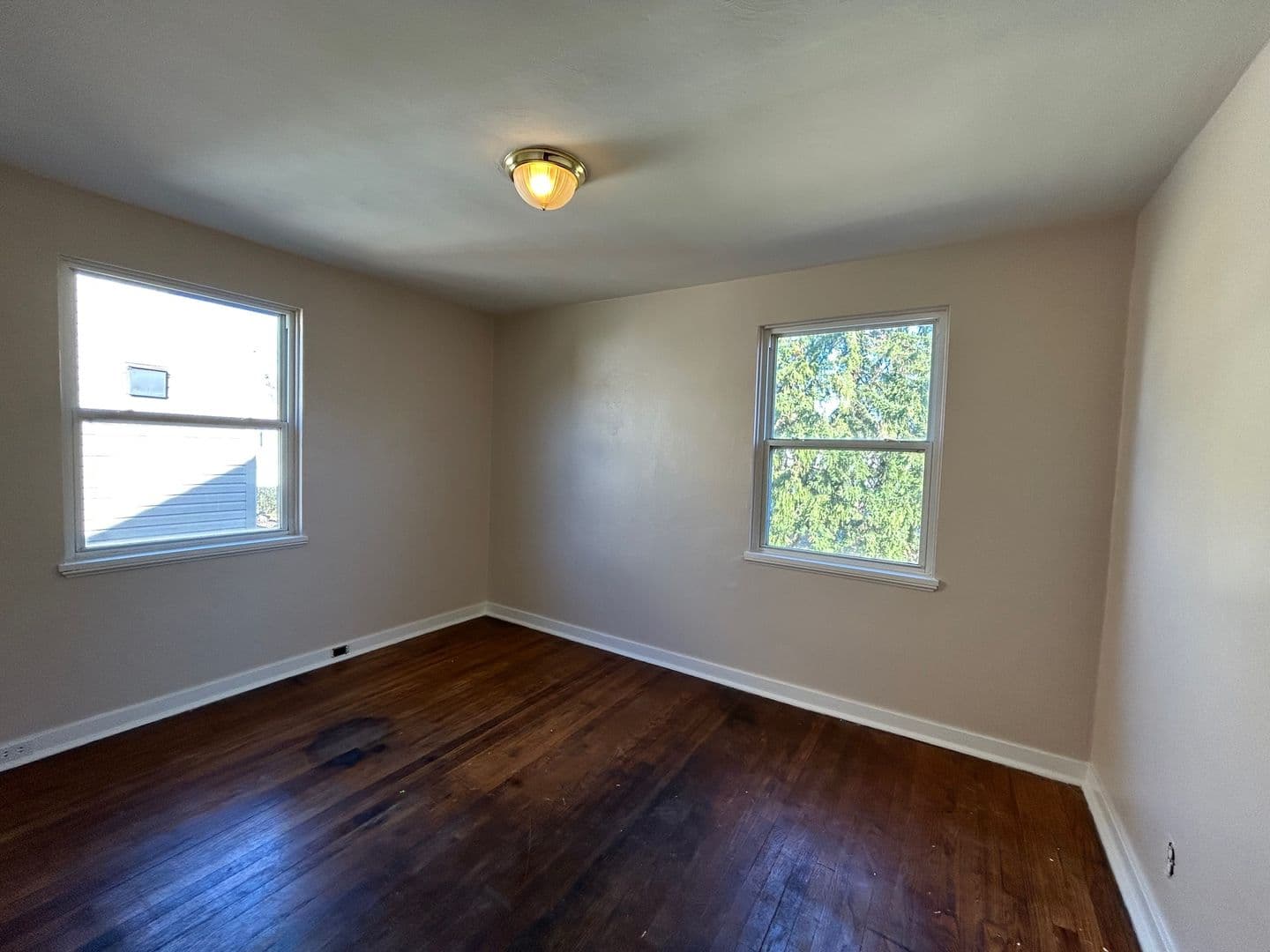 Pittsburgh House: 742 Frank Street