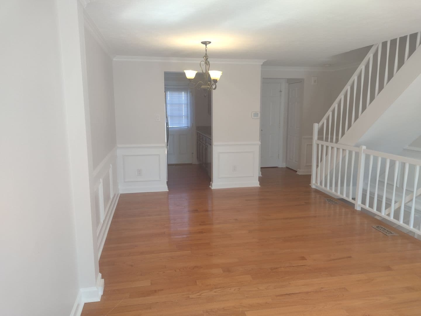 Bethel Park House: 5493 Library Road #13