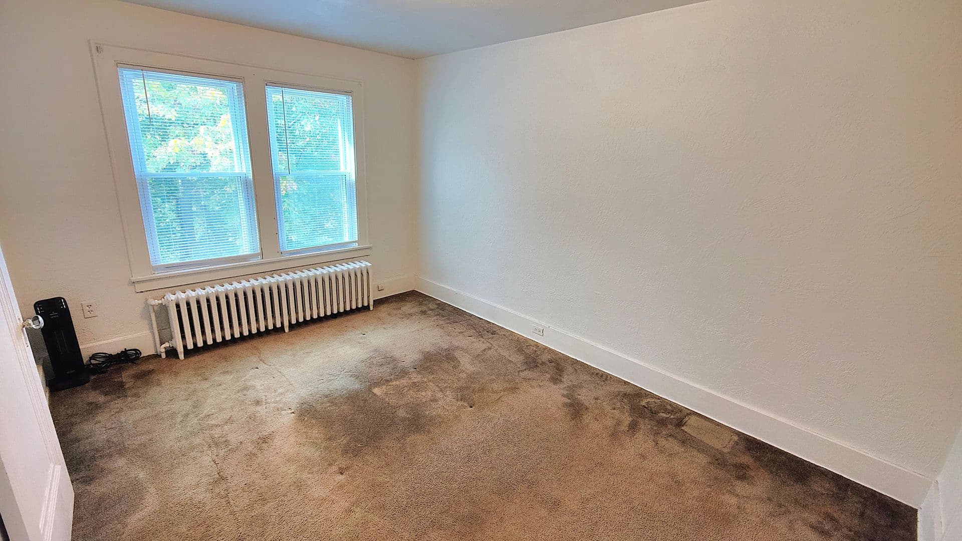 Pittsburgh Apartment: 4075 Brandon Rd