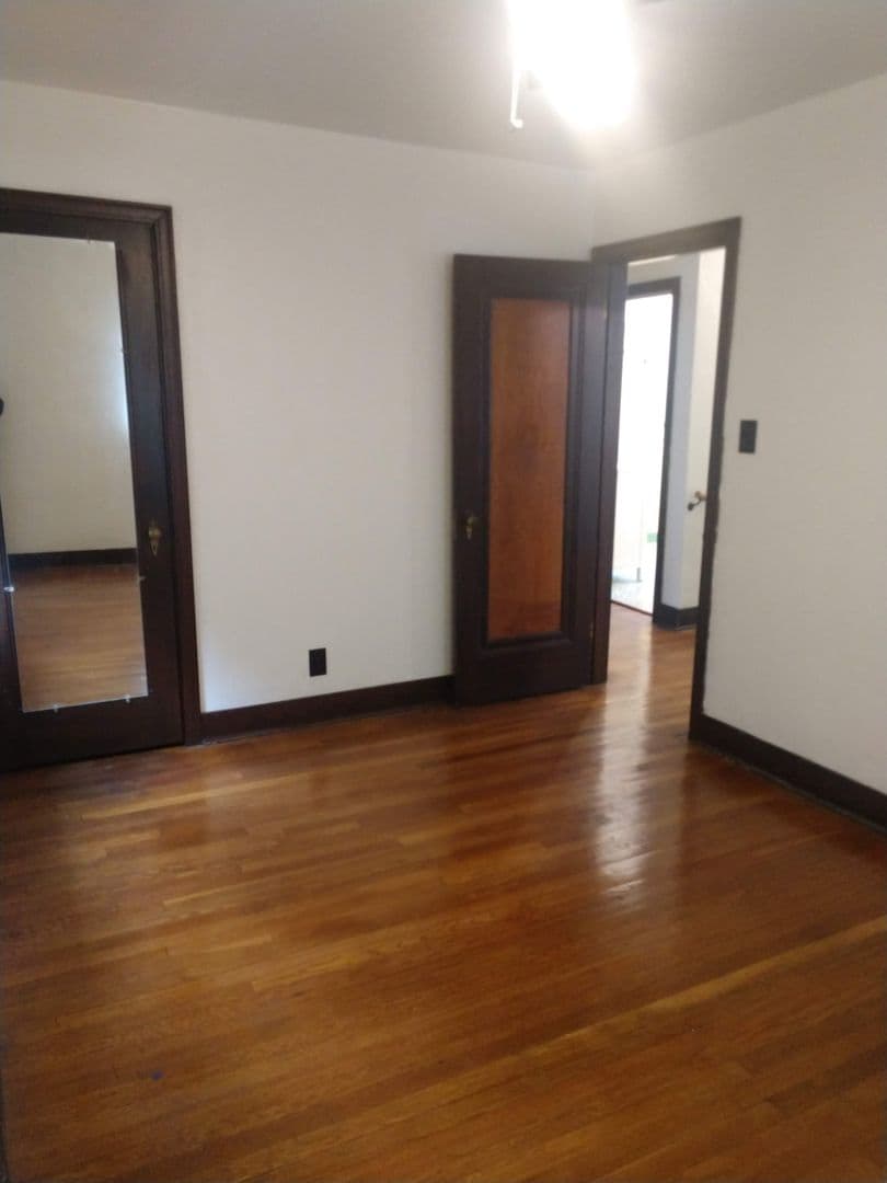 Pittsburgh House: 239 40th Street