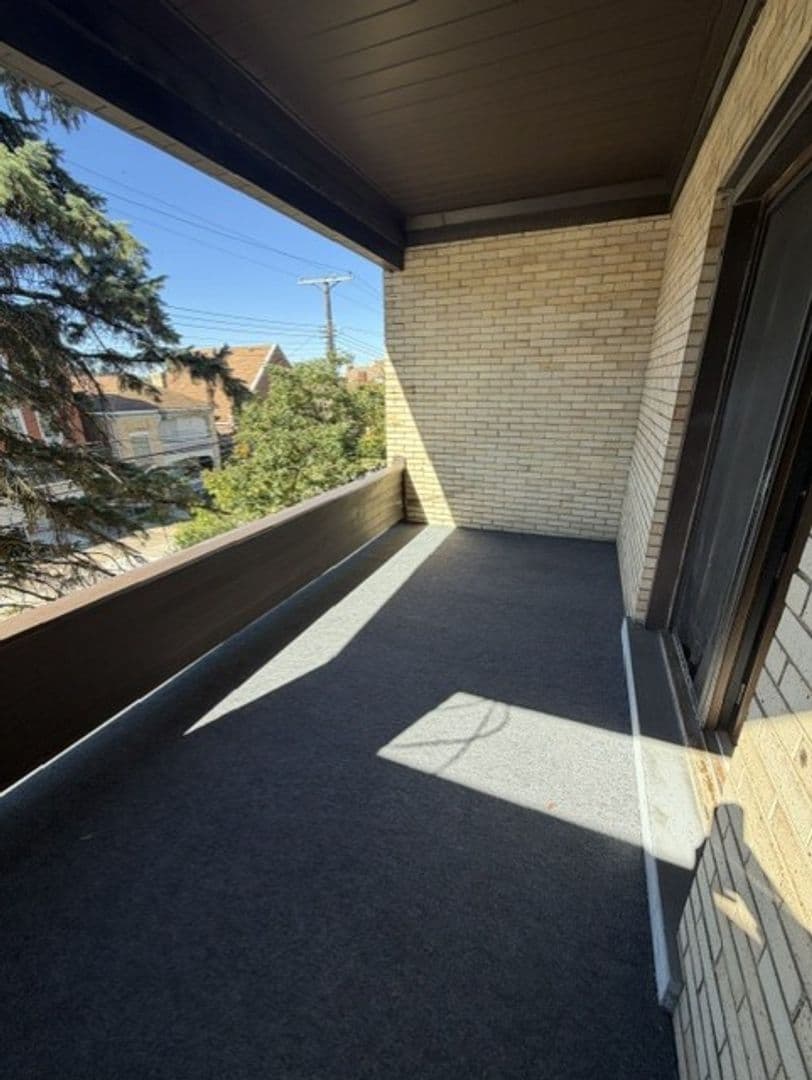 Pittsburgh Apartment: 1525 Beechview Avenue
