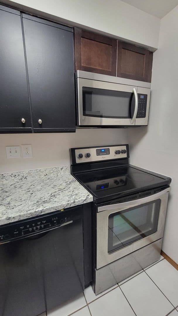 Pittsburgh Condo: 1845 Clayton Avenue
