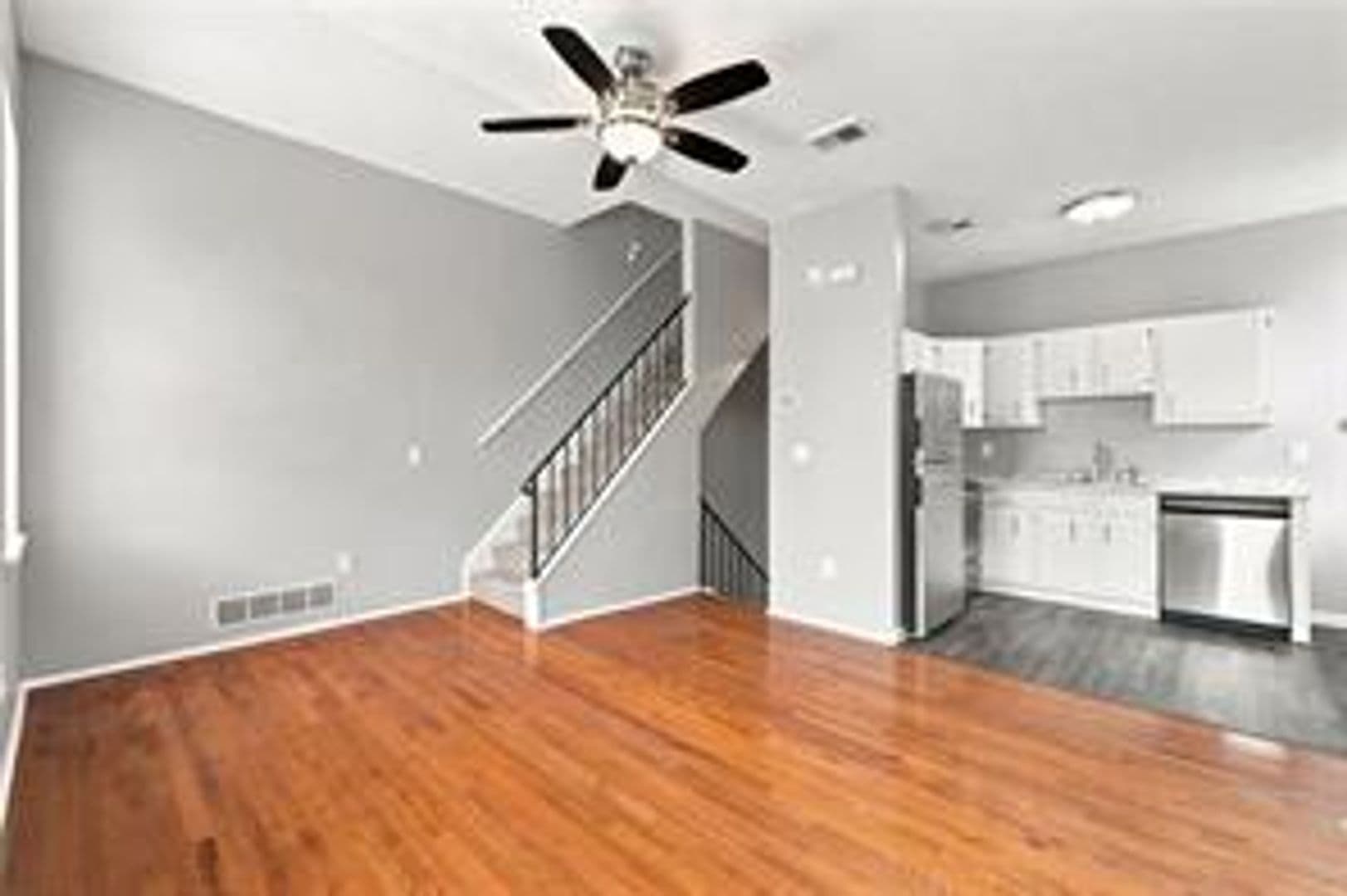 Pittsburgh Apartment: 614 Jacksonia Street