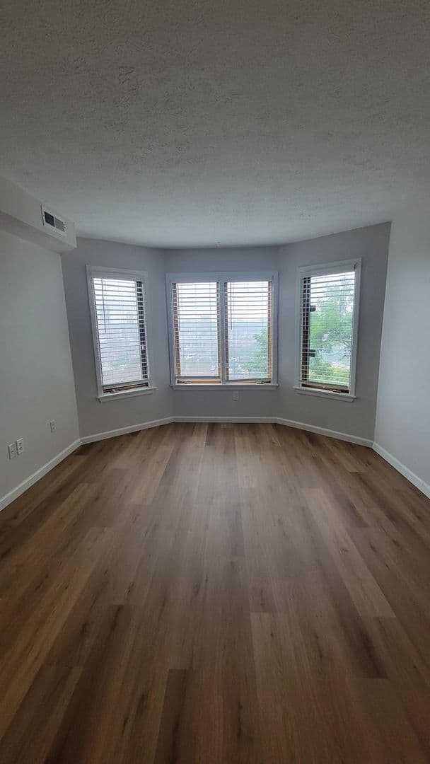 Pittsburgh Condo: 1845 Clayton Avenue