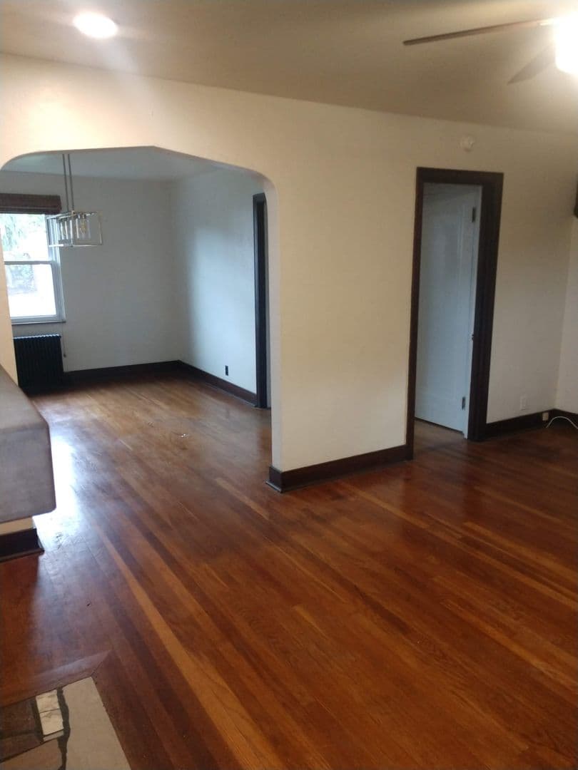 Pittsburgh House: 239 40th Street