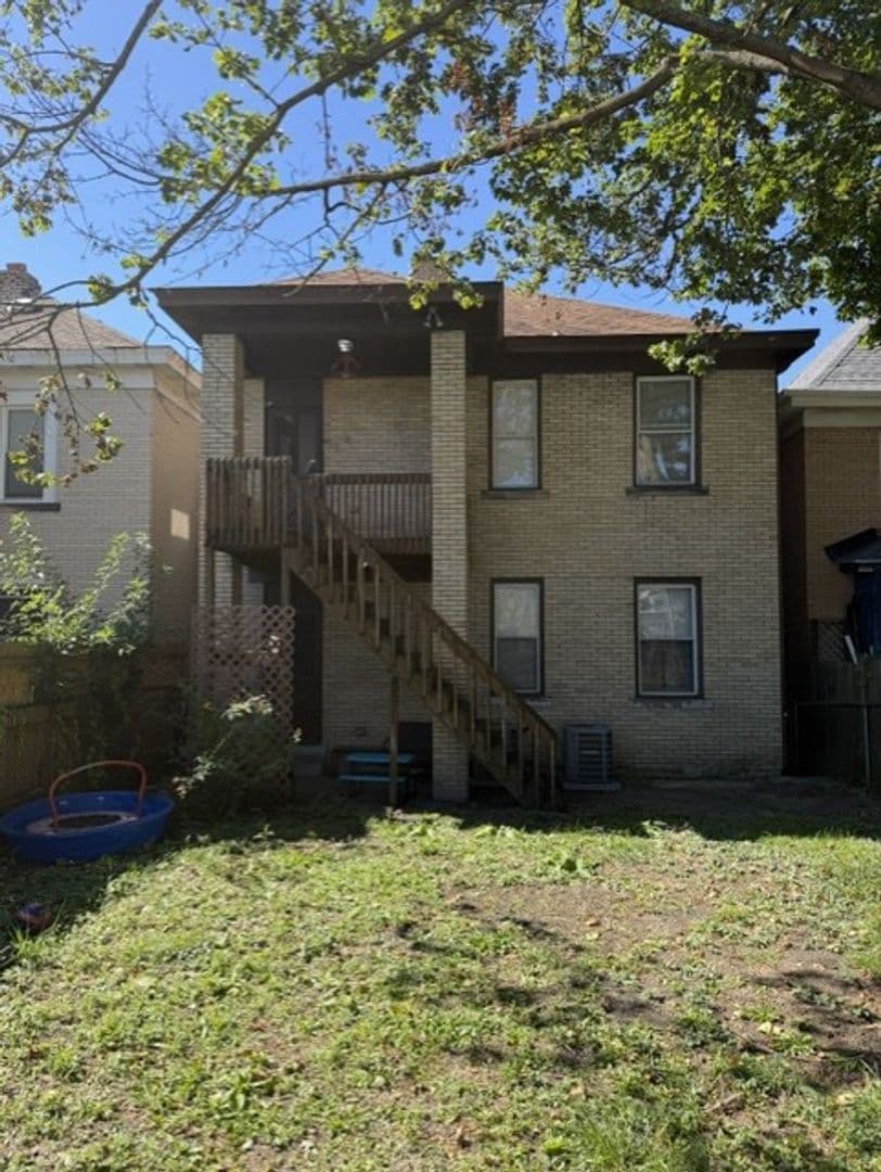 Pittsburgh Apartment: 1525 Beechview Avenue