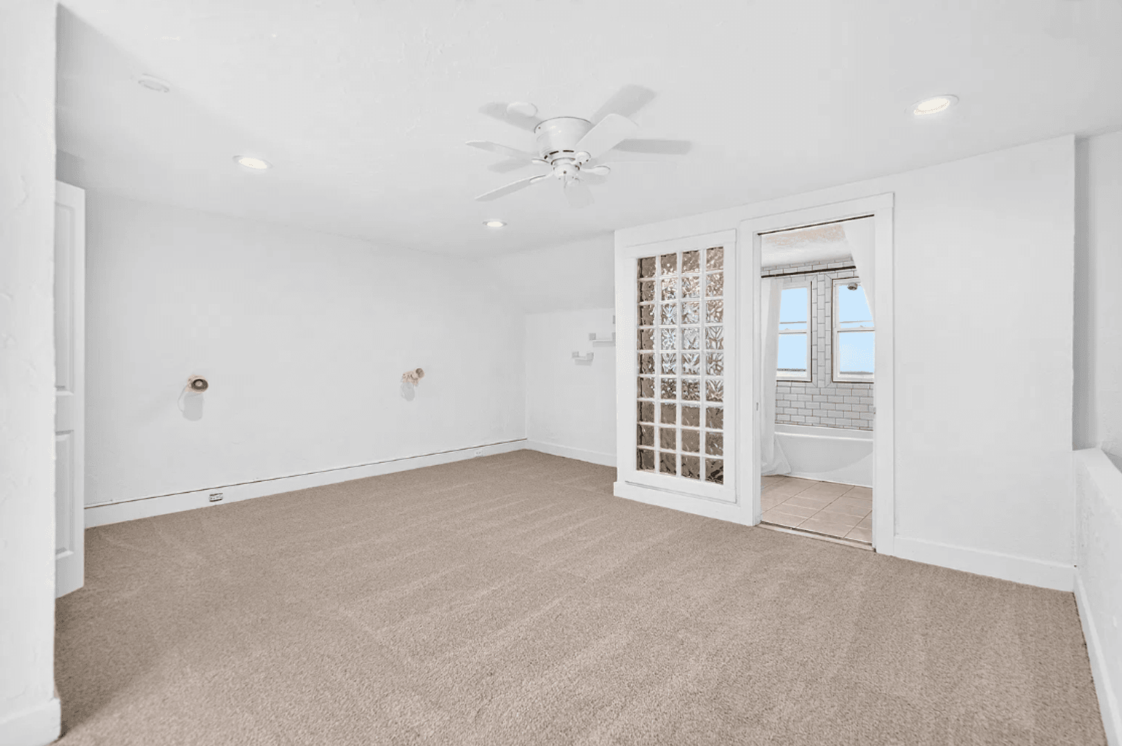 Pittsburgh Townhome: 1665 Beechwood Blvd