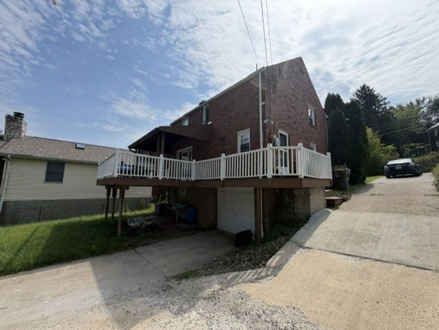 Pittsburgh House: 5332  Baptist Road