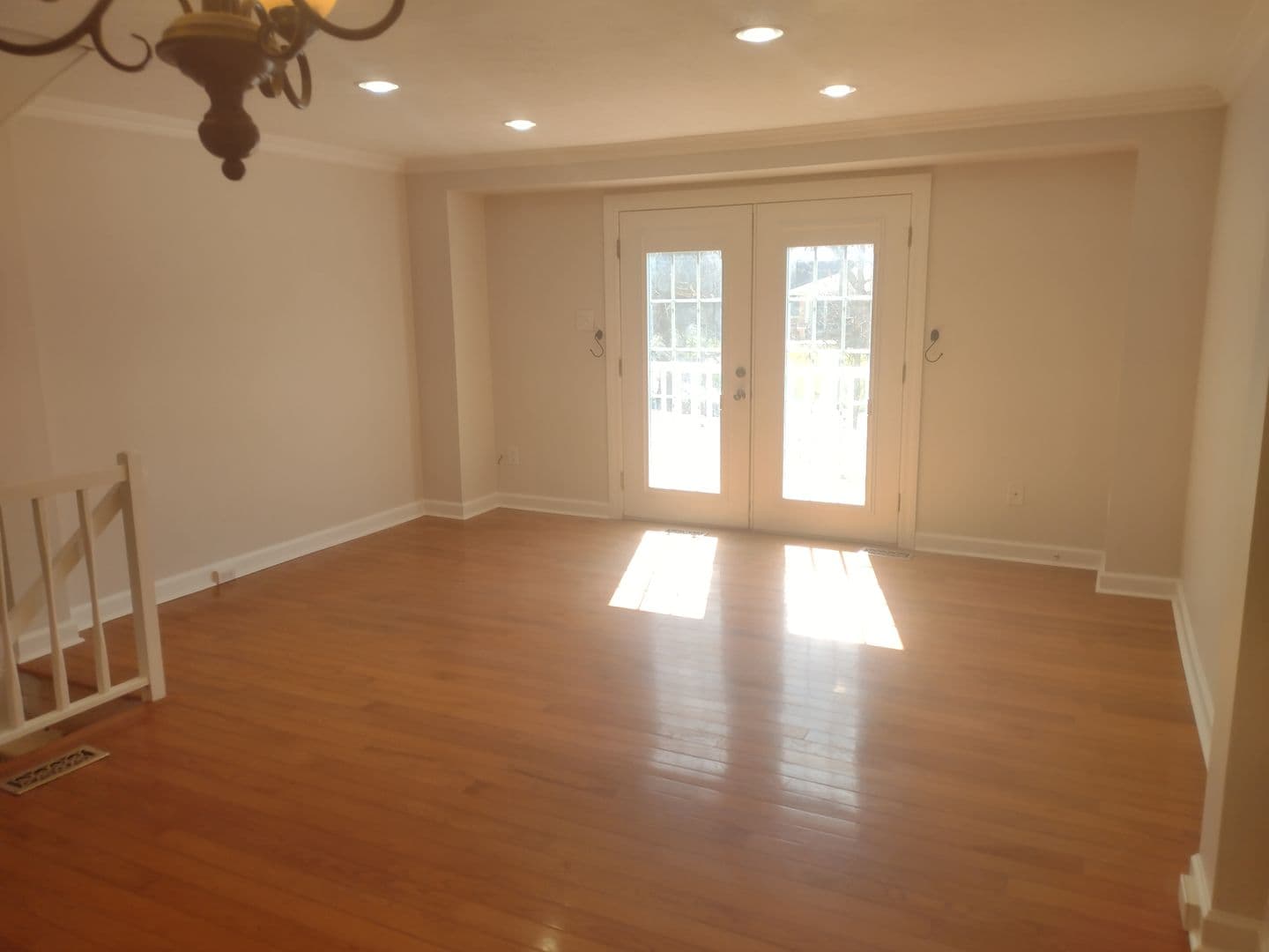 Bethel Park House: 5493 Library Road #13