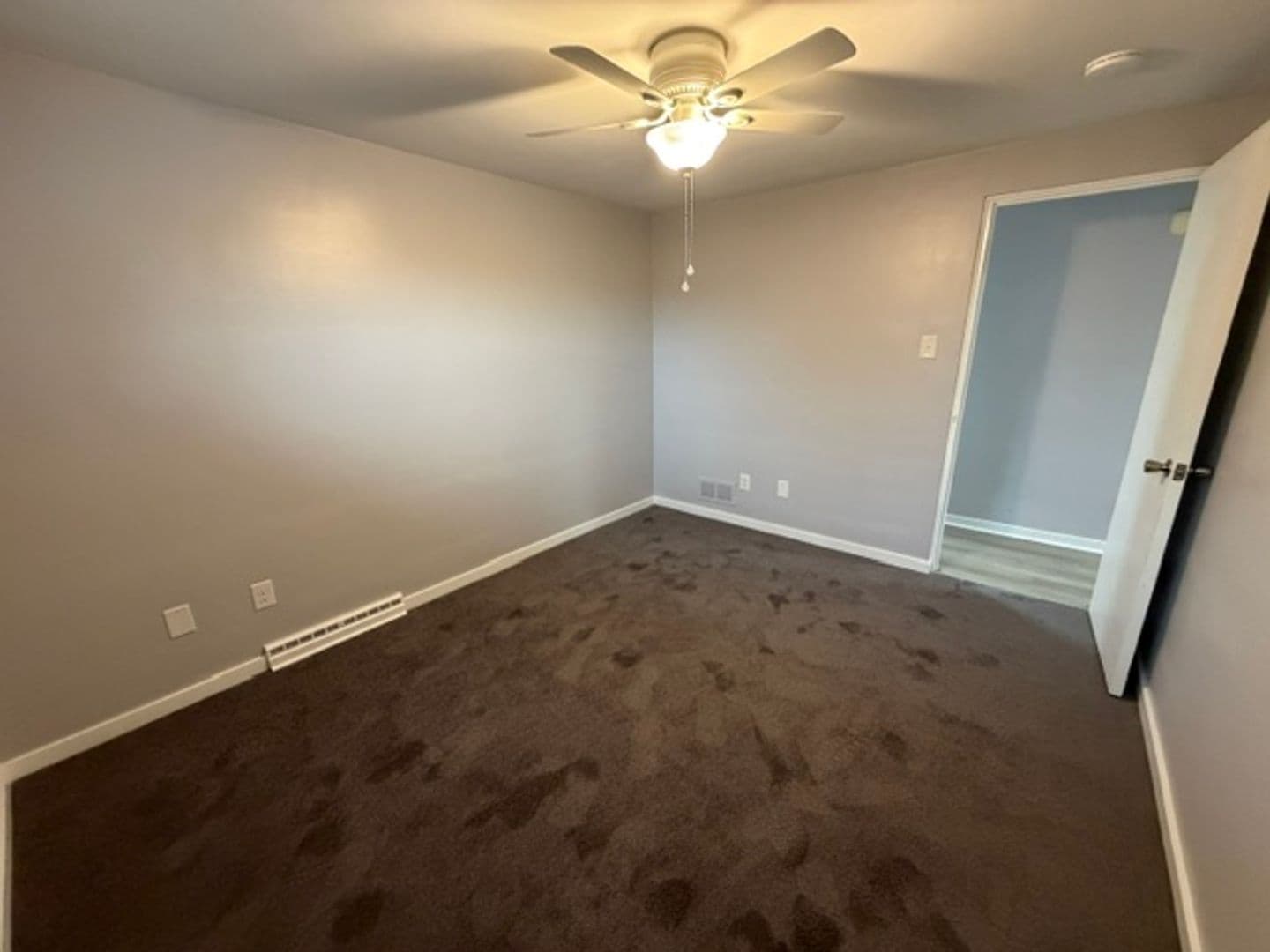 Pittsburgh House: 4983 Willow Drive