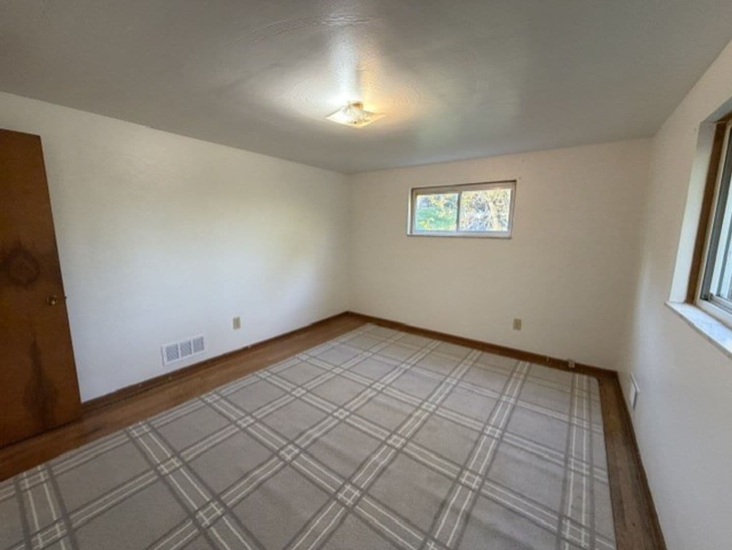 Pittsburgh Apartment: 50 Sceneridge Avenue
