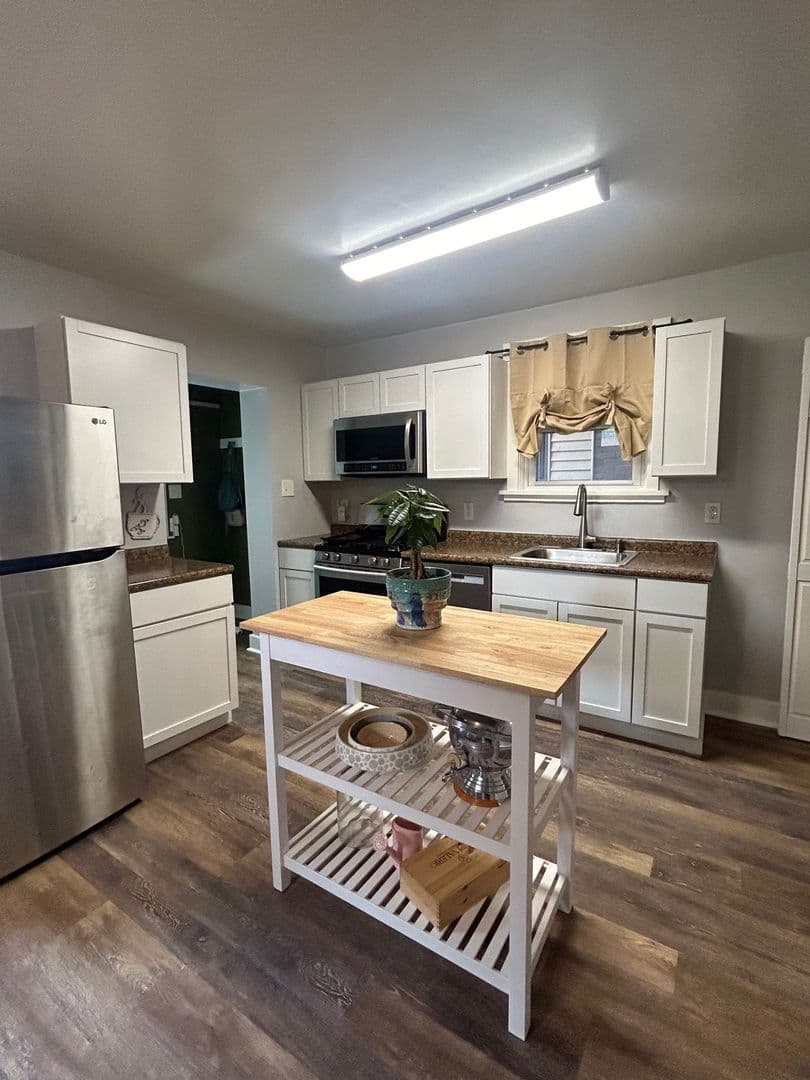Pittsburgh House: 3255 Ashlyn Street