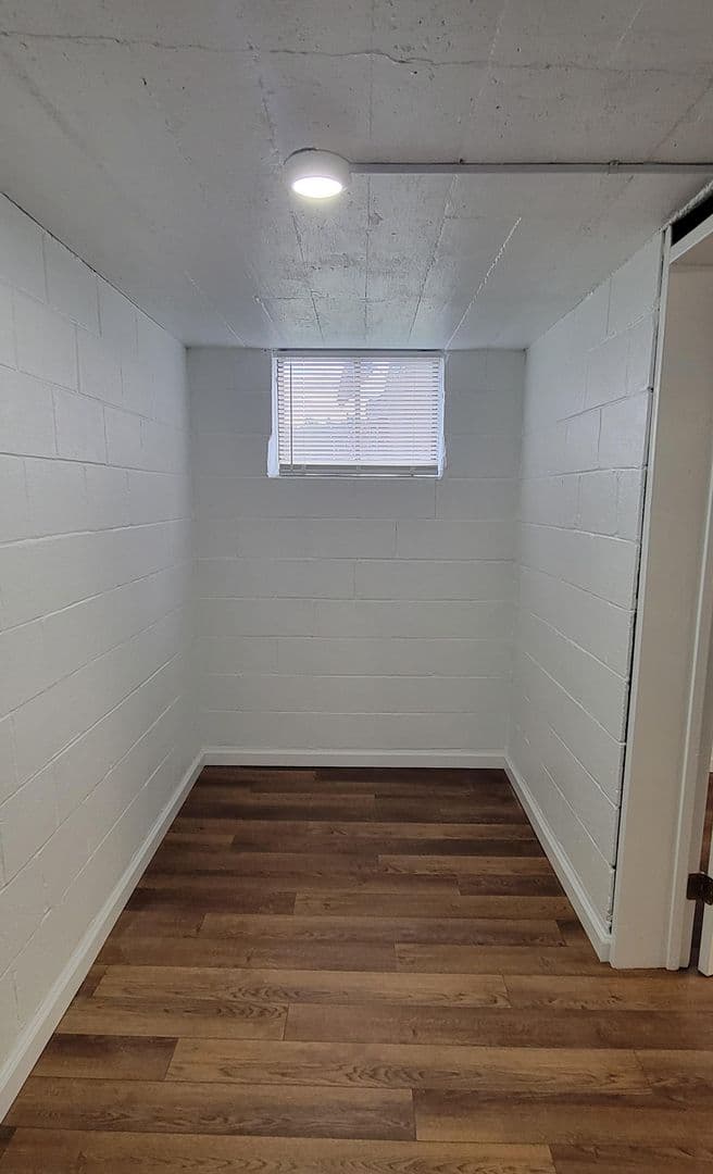 West Mifflin House: 4648 Bowes Avenue