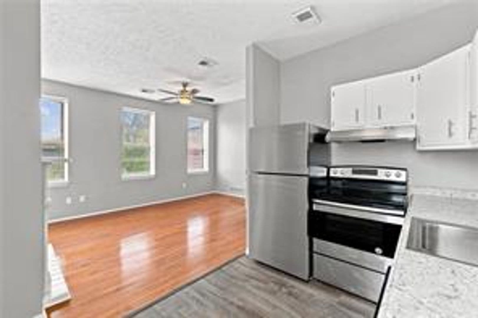 Pittsburgh Apartment: 614 Jacksonia Street