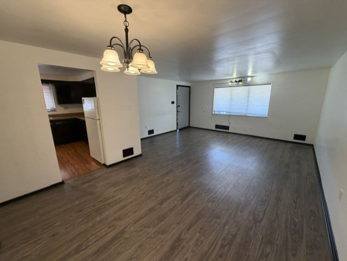 Pittsburgh Apartment: 114 Van Wyck Avenue
