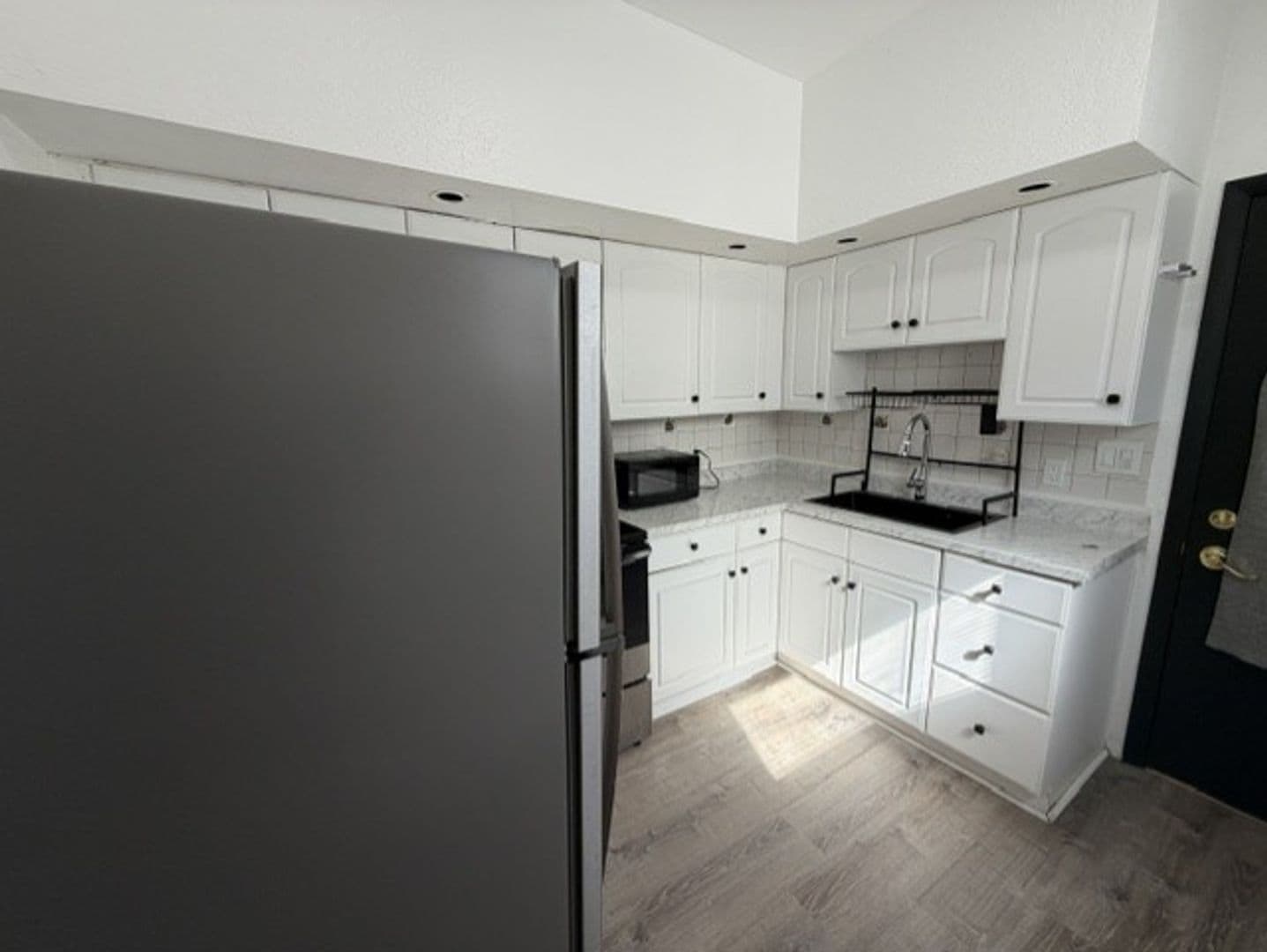 Pittsburgh Apartment: 1525 Beechview Avenue