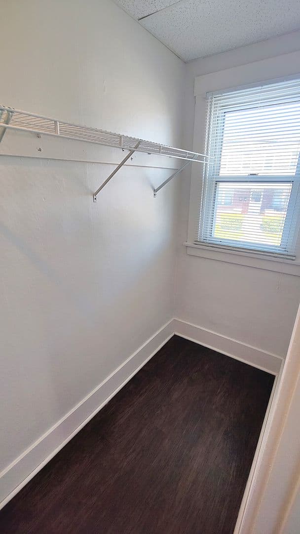 Pittsburgh Apartment: 3002 Churchview Avenue