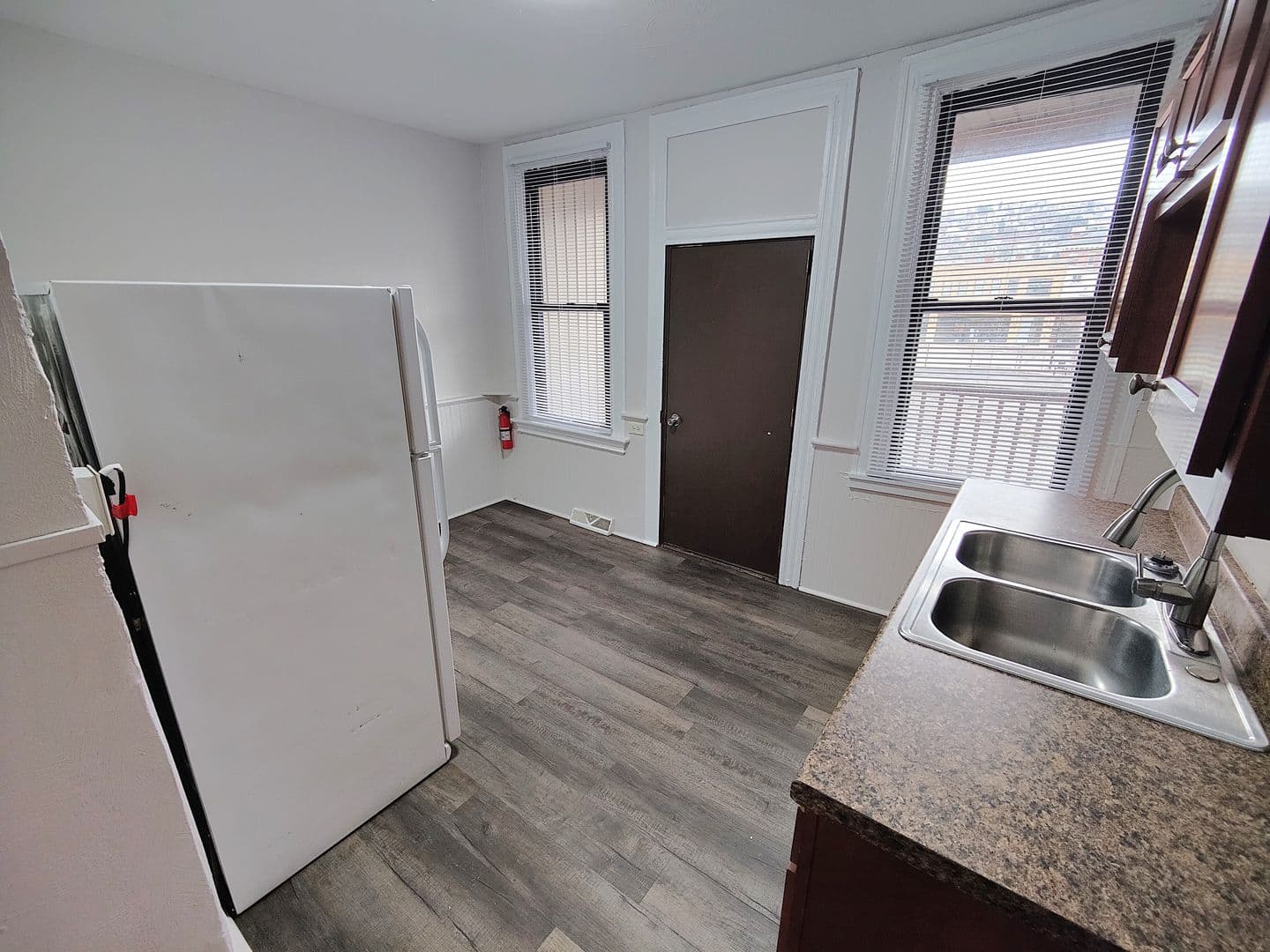 Pittsburgh Apartment: 2423 Wrights Way