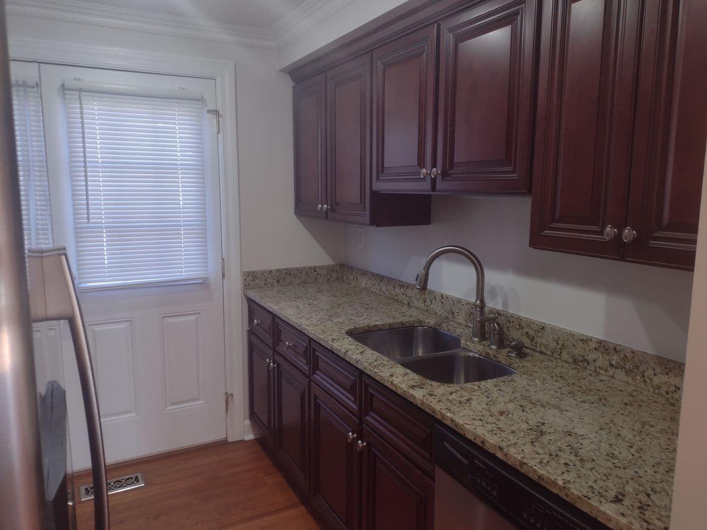 Bethel Park House: 5493 Library Road #13