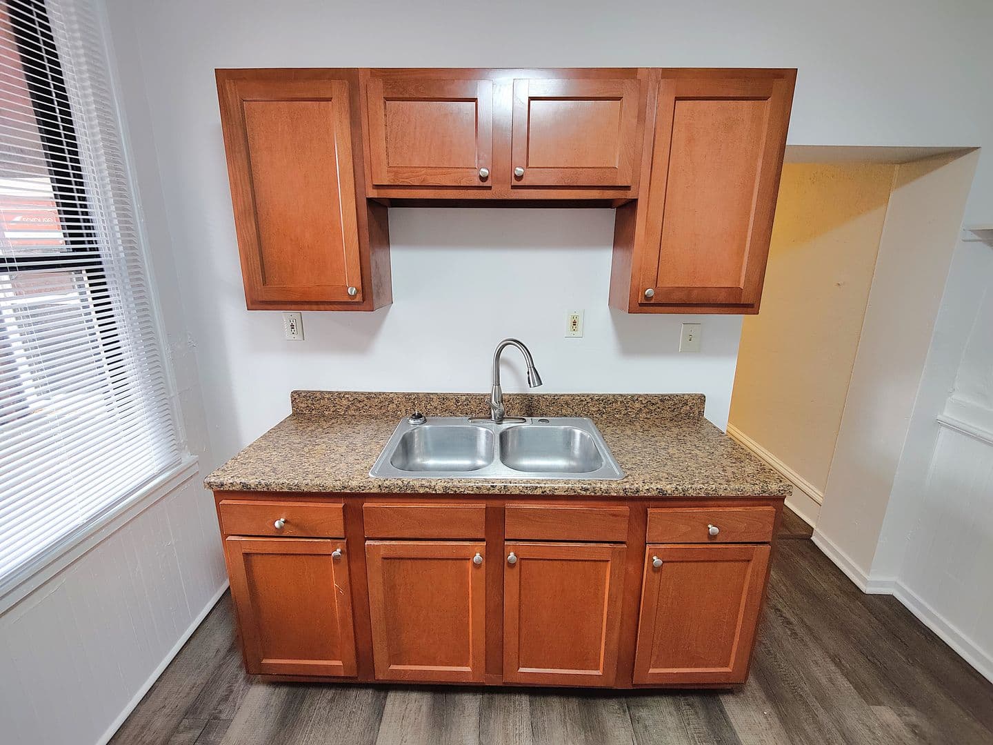 Pittsburgh Apartment: 2423 Wrights Way