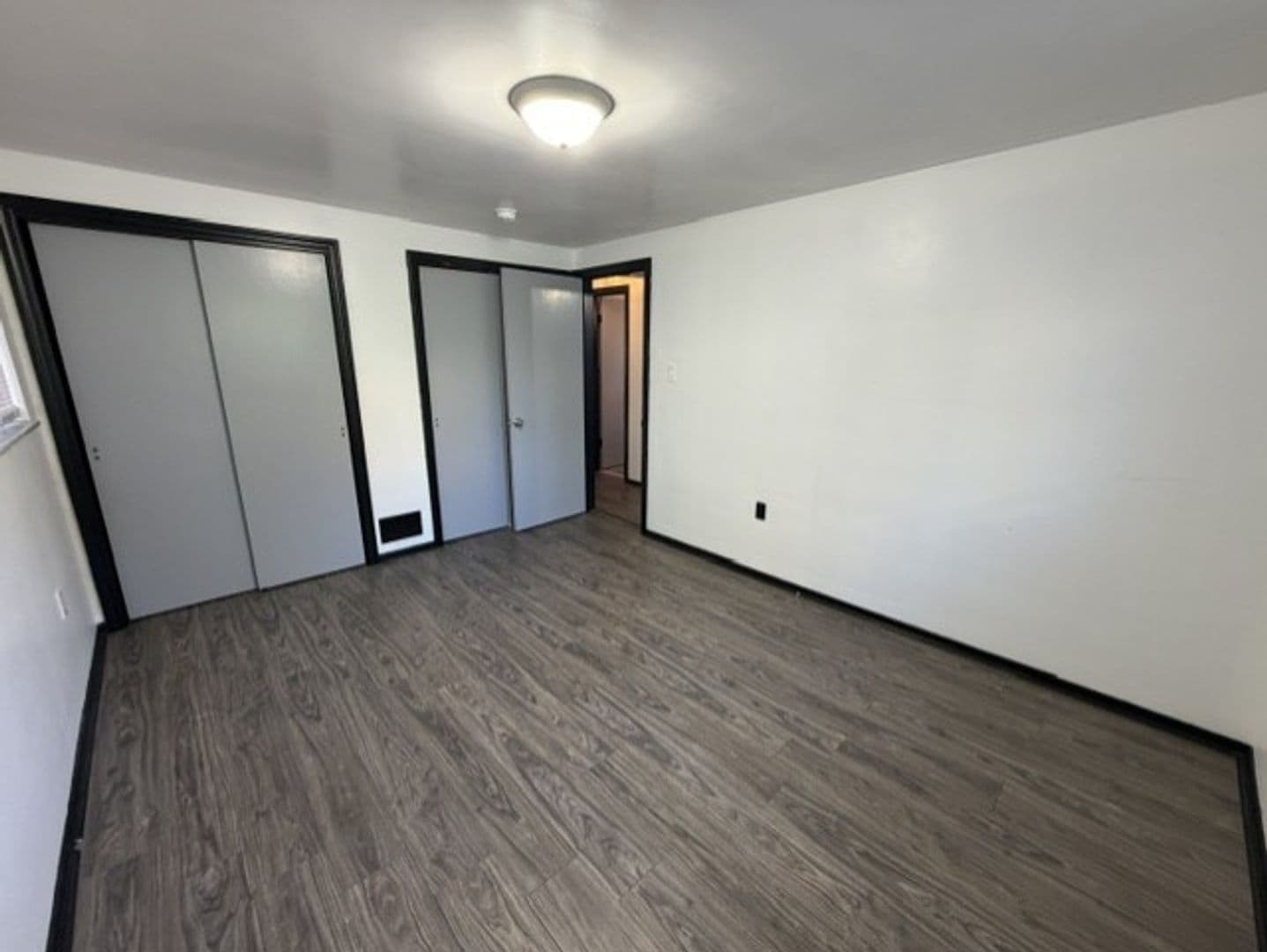 Pittsburgh Apartment: 114 Van Wyck Avenue