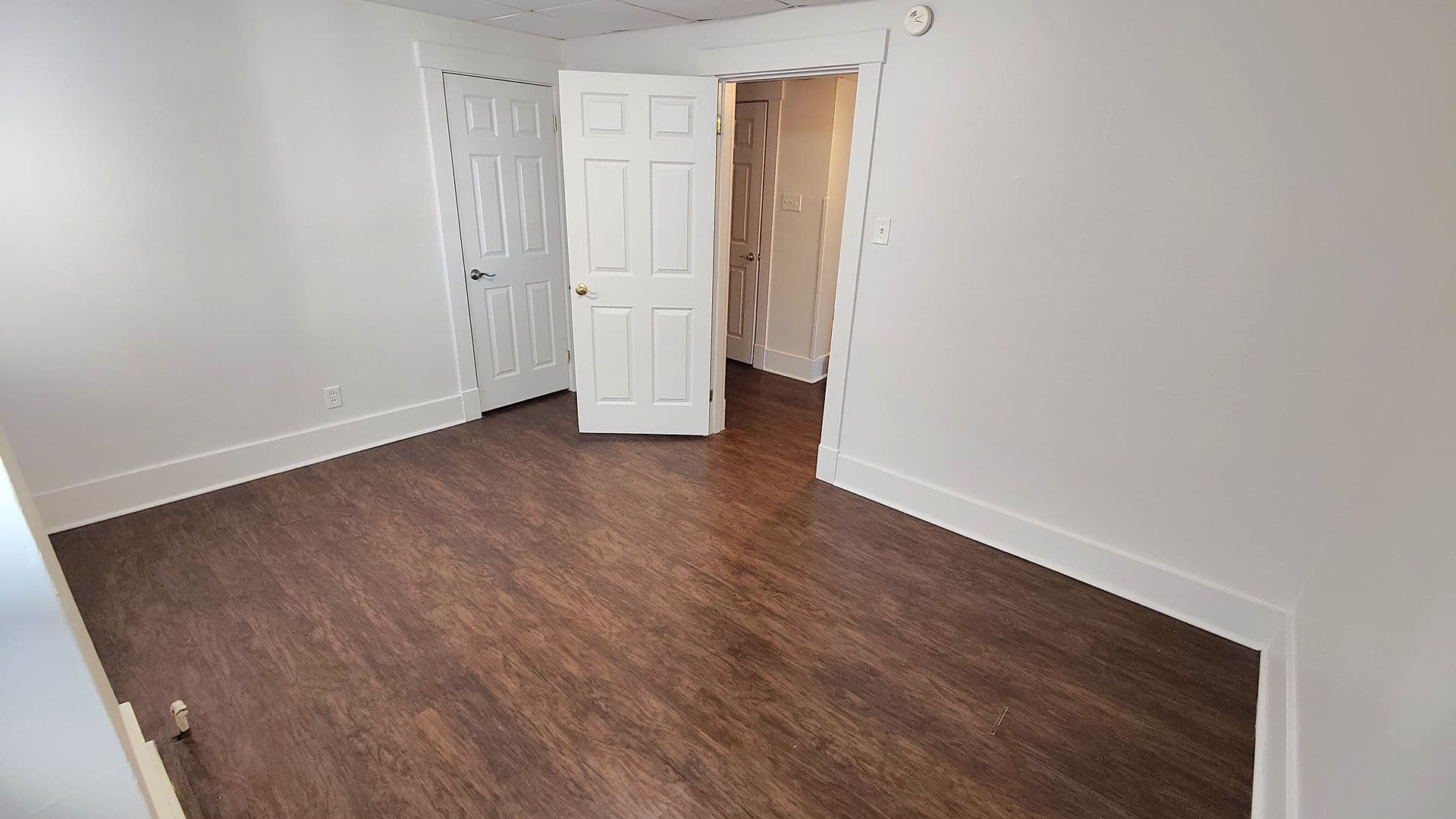Pittsburgh Apartment: 3002 Churchview Avenue