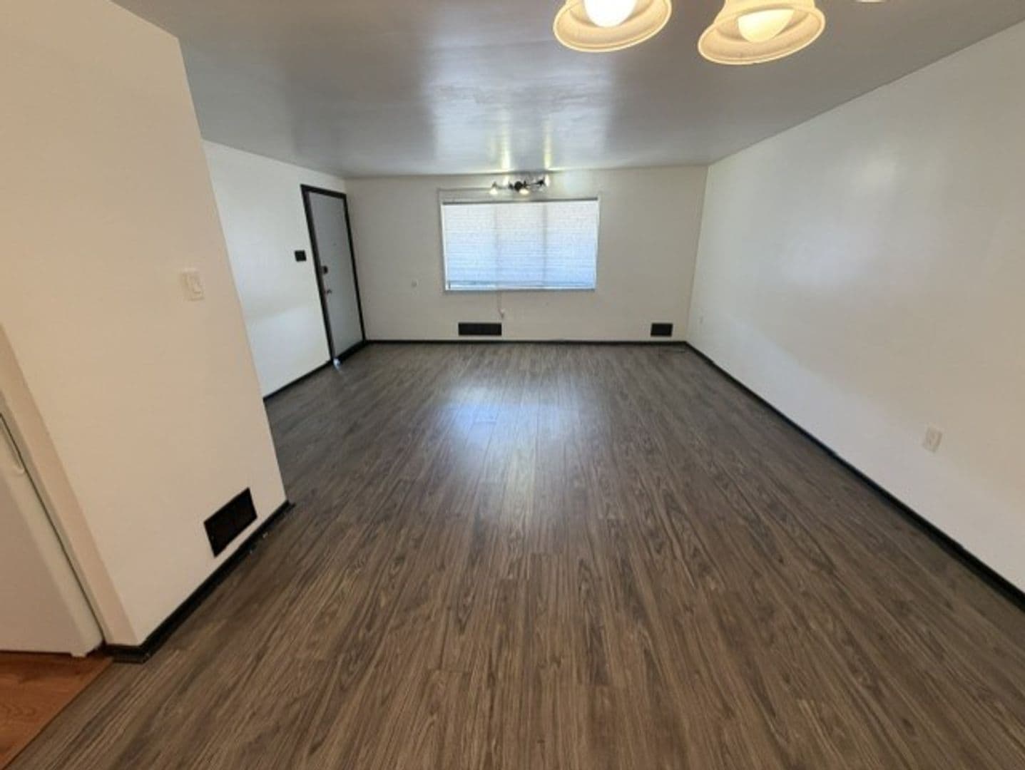 Pittsburgh Apartment: 114 Van Wyck Avenue