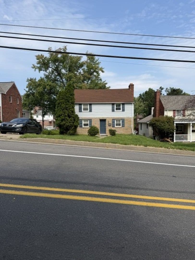 Pittsburgh House: 5332  Baptist Road