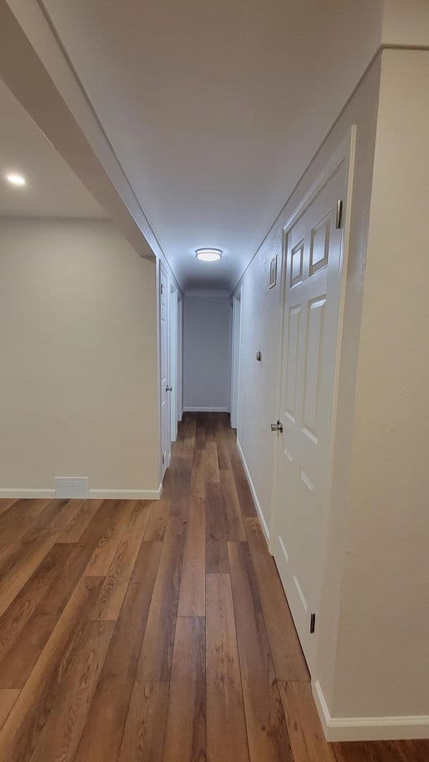West Mifflin House: 4648 Bowes Avenue