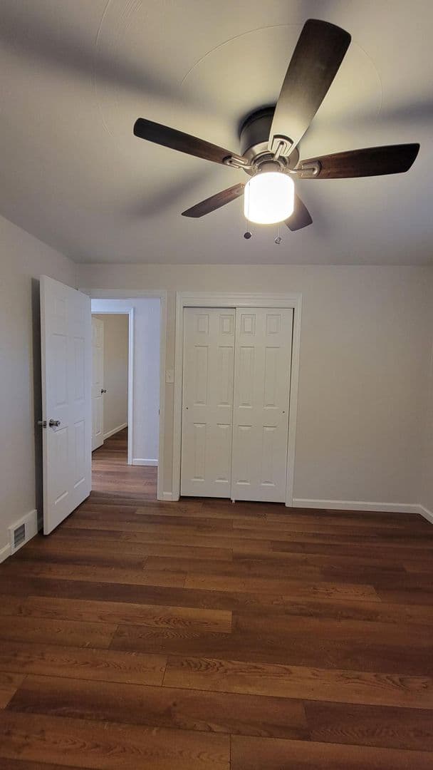 West Mifflin House: 4648 Bowes Avenue