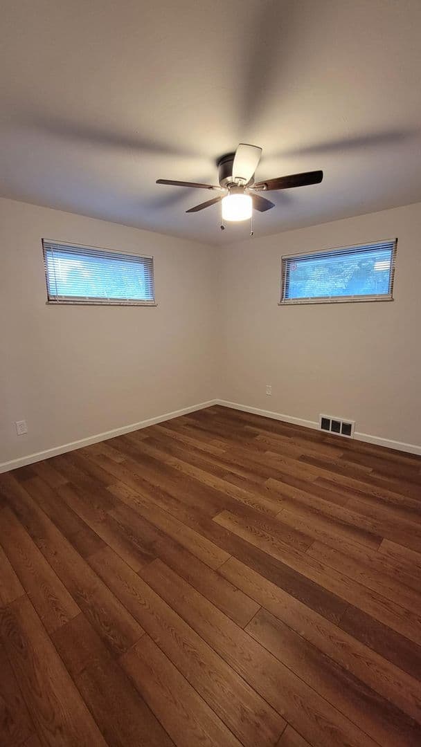 West Mifflin House: 4648 Bowes Avenue