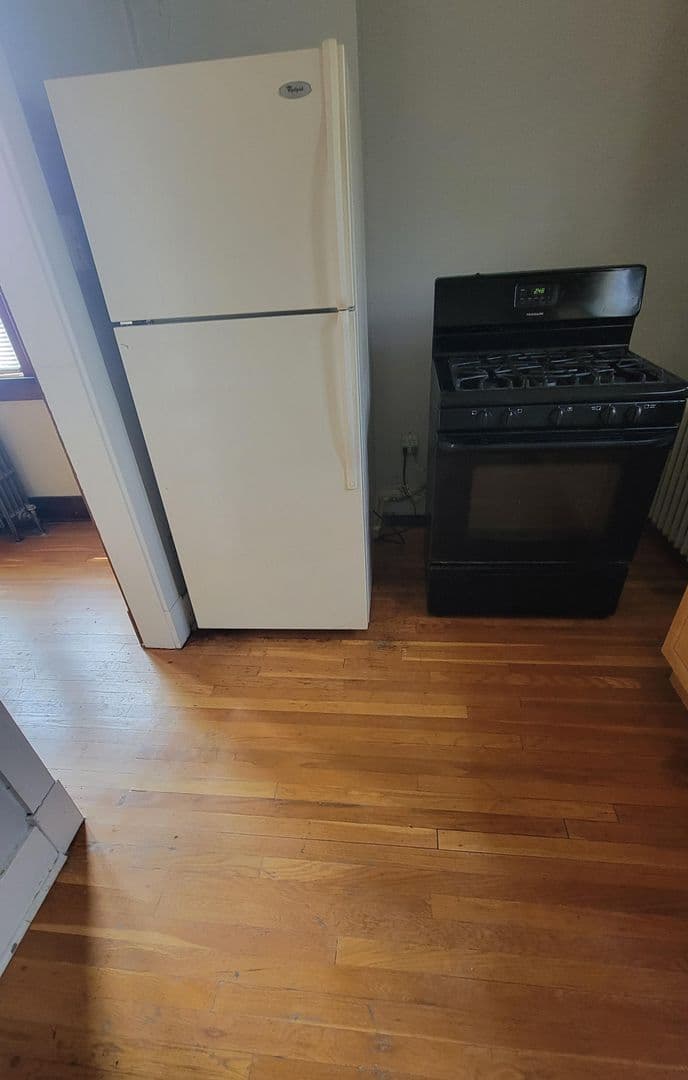 Pittsburgh Apartment: 226 Sunnyland Avenue