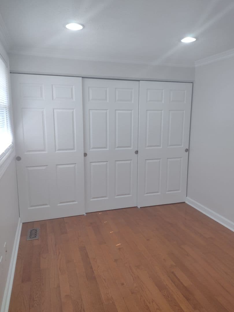 Bethel Park House: 5493 Library Road #13