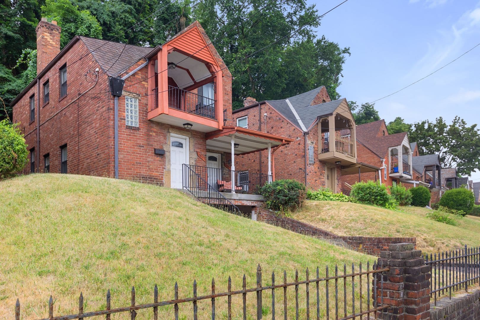 Pittsburgh House: 3819 Beechwood Blvd
